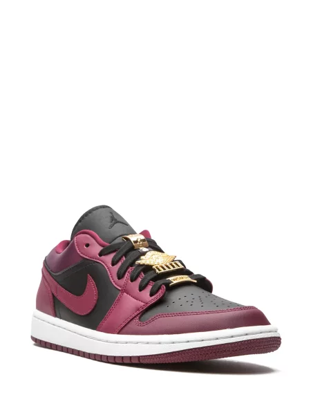 Sportbačiai Jordan Air Jordan 1 violetinė