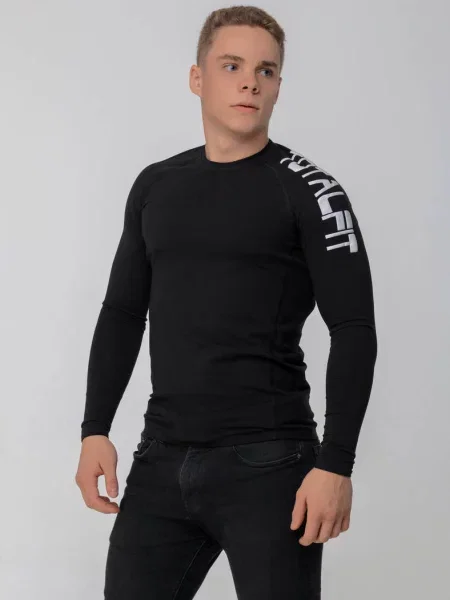 Футболка Totalfit черная