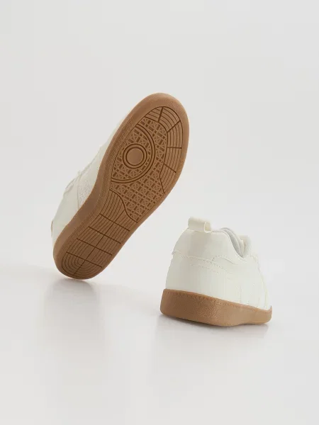 Кеды Reserved белые