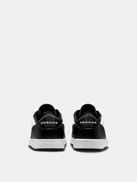 Кожаные кеды Nike белые