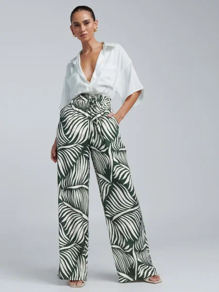 BWLDR Pantaloni Alaila verde pin alb