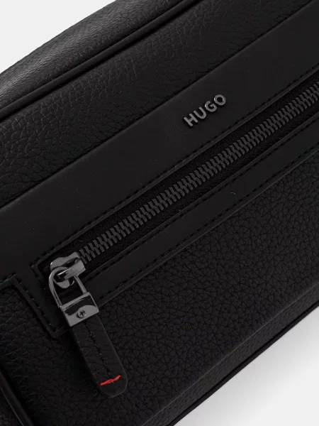 Косметичка Hugo