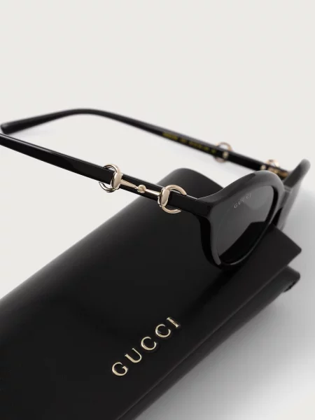 Солнцезащитные очки Gucci