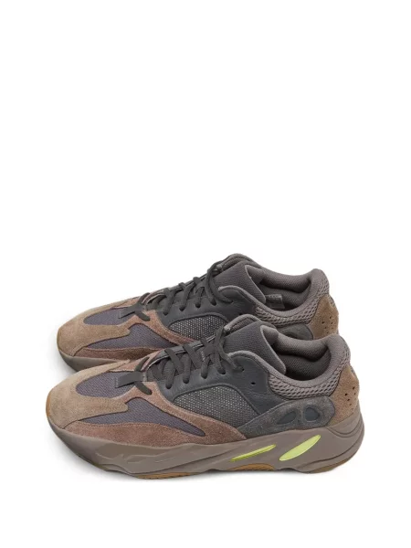 Fűzős szarvasbőr sneaker Adidas Yeezy szürke