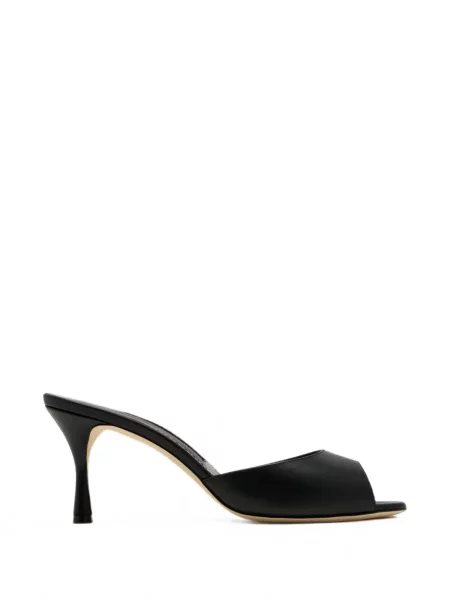Papuci tip mules Manolo Blahnik negru