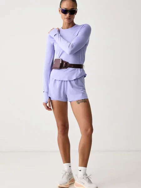 Nike pantaloni scurți sport pentru femei Swift Dri-FIT violet