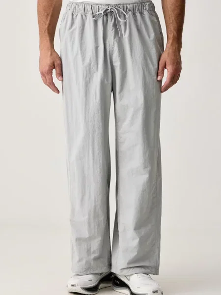 Nike pantaloni de antrenament pentru bărbați N.A.C. Dri-FIT gri