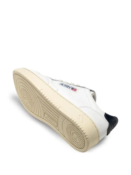 Sneakerși Autry alb