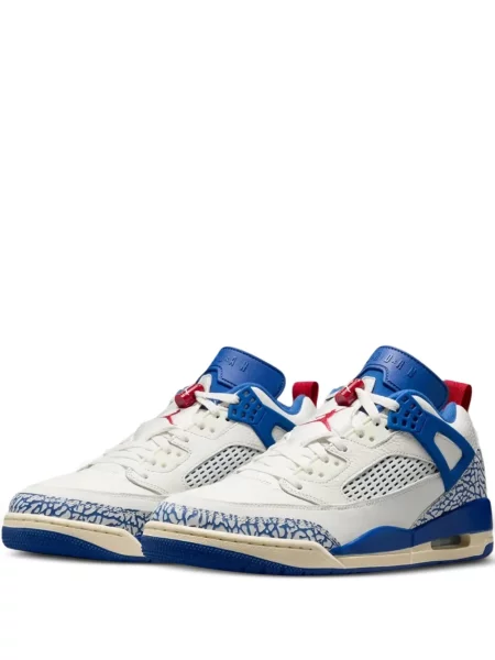 Sneakerși Jordan alb