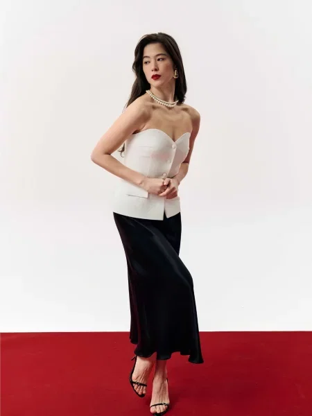 Спідниця міді VMMA чорний