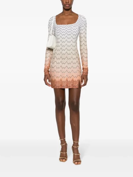 Megztas suknele Missoni