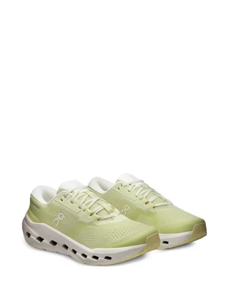 Sneakerși On galben