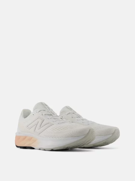 Кроссовки для бега New Balance Fresh Foam белые