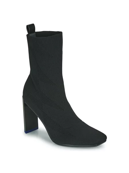 Gležnjarji United Nude črna