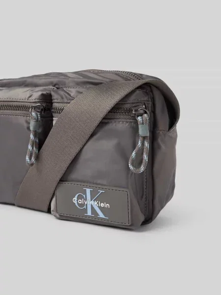 Torba camera bag z detalem z logo Ck Calvin Klein