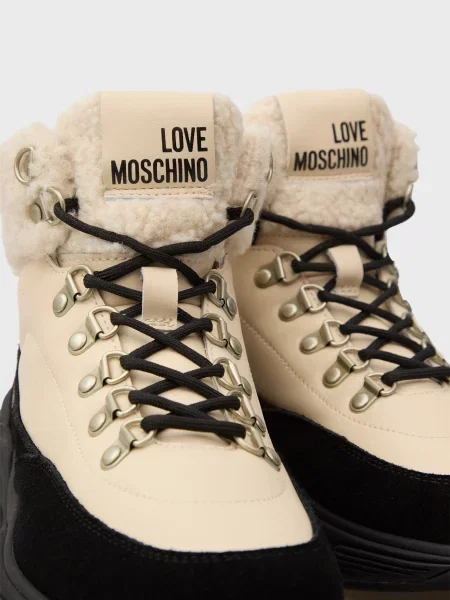 Кожаные ботинки Moschino