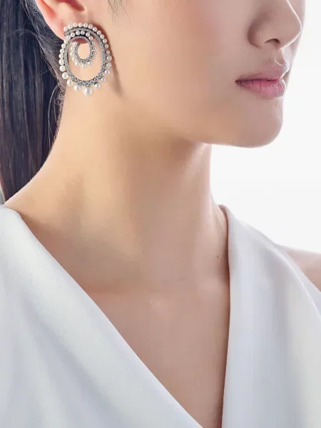 Cercei Anabela Chan