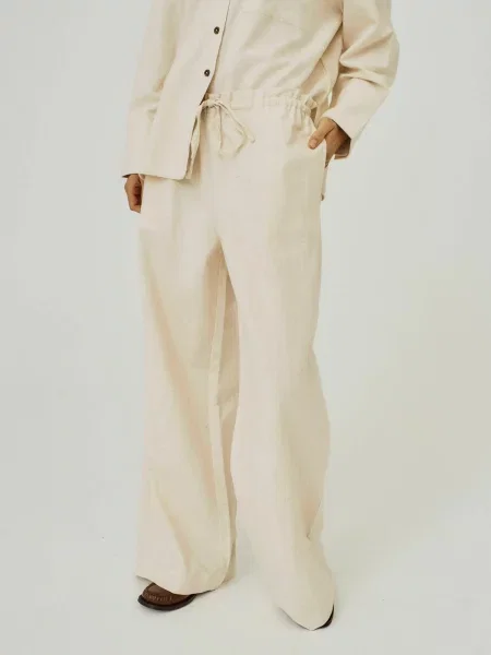 NORR Pantaloni Linea deschis bej