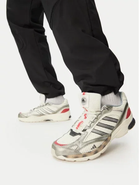 Adidas Laisvalaikio batai Spiritain Shoes Kreminė