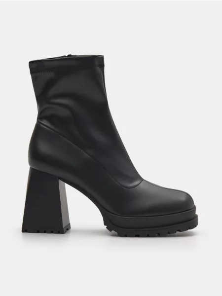 Кожаные ботинки Sinsay черные