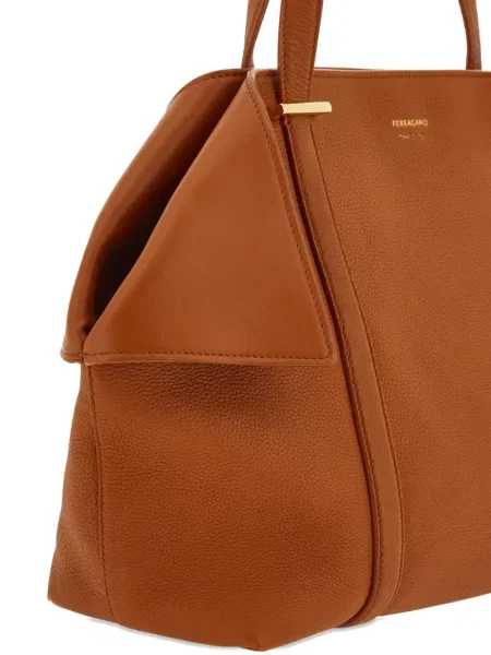 Geantă Ferragamo maro