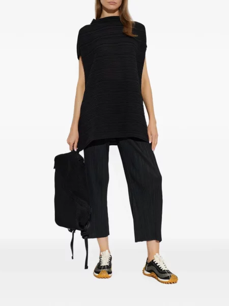 Top Pleats Please Issey Miyake negru