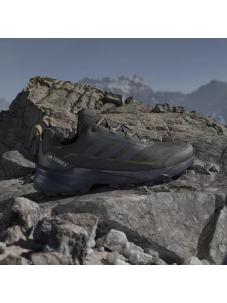 Trekingová obuv adidas černé