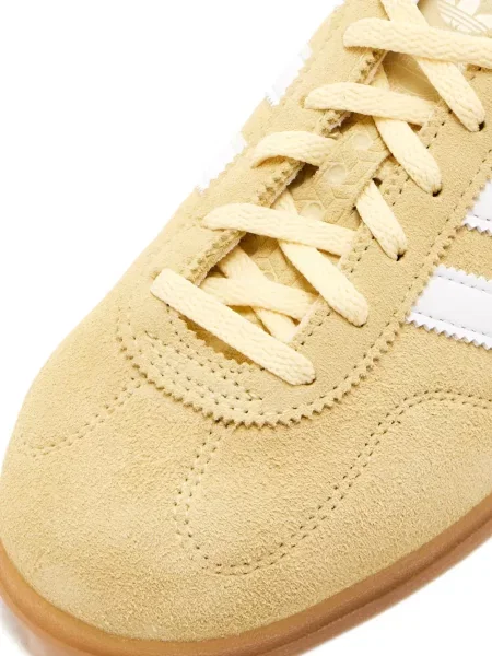 Prugaste tenisice Adidas Adizero s vezicama od brušene kože crna