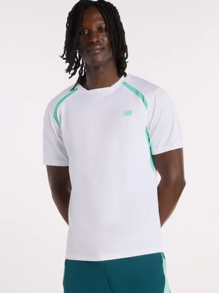 Футболка New Balance біла