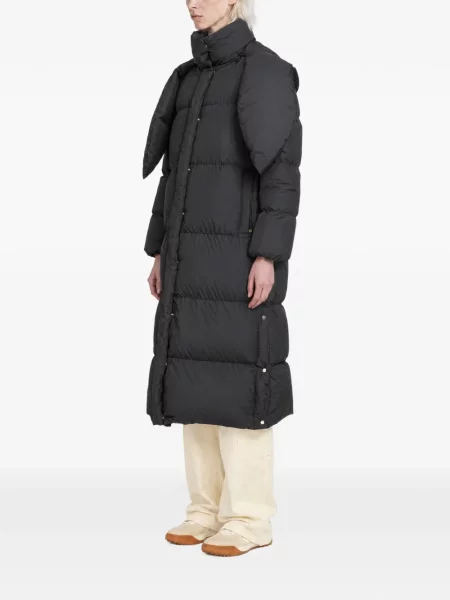 Дълго пухено яке Moncler с качулка черно
