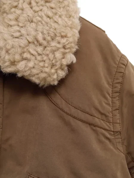 Με κολάρο καπιτονέ μπουφάν Moncler Grenoble από δέρμα προβάτου καφέ