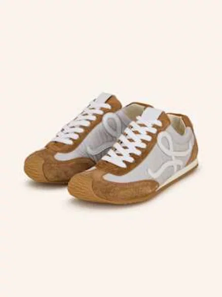 Loewe Sneakersy Ballet Runner grau