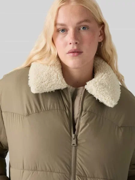 Kurtka w stylu puffer z kołnierzem sherpa PALMER Levi's