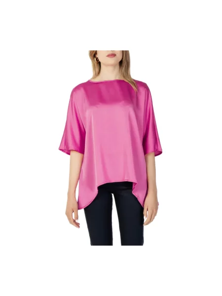 Bluzka Sandro Ferrone w jednolitym kolorze czarna