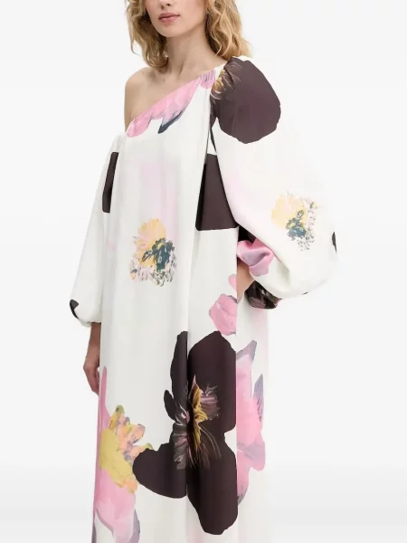 Rochie maxi Stine Goya cu model floral cu imagine de costum alb