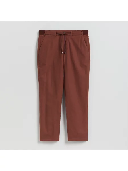 Reserved Kalhoty chino regular fit hnědá