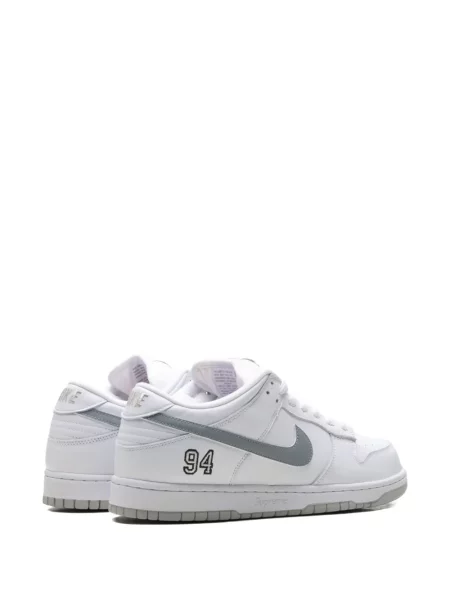 Sneakerși Nike Dunk gri