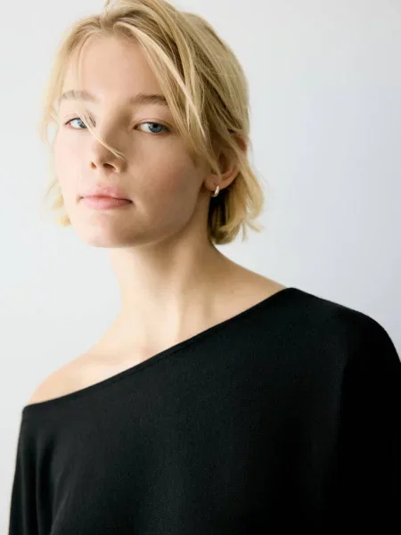 Krótka sukienka z dzianiny Teen XS MANGO TEEN czarny