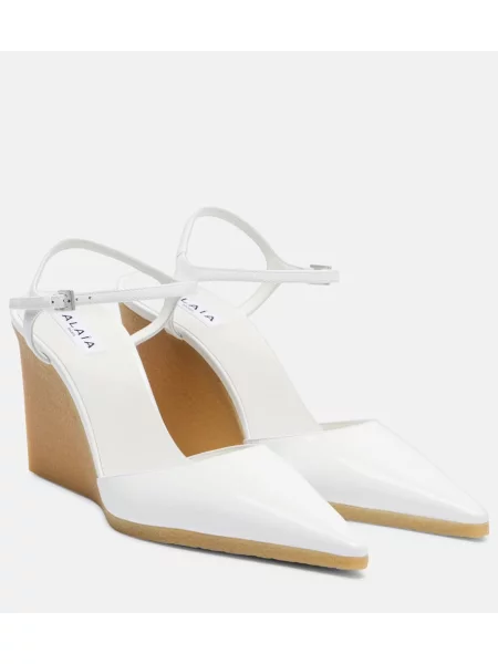 Pantofi cu toc Alaïa din piele cu pană de lac alb