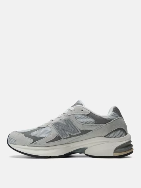 Замшевые кроссовки New Balance серые