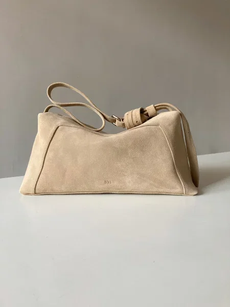 Замшевая сумка B33 бежевая