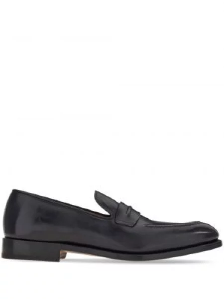 Pantofi loafer Ferragamo din piele slip-on negru