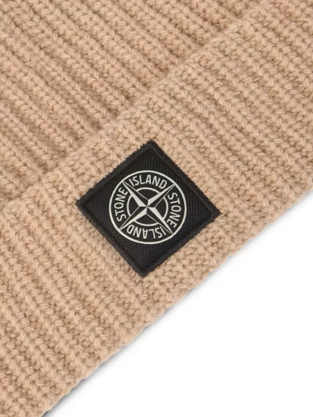 Căciulă Stone Island cu strasuri
