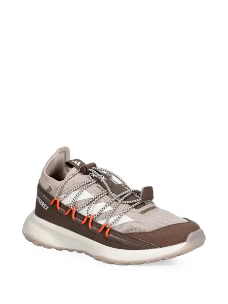 Trčanje remenčić hlače Adidas s cvjetnim printom smeđa