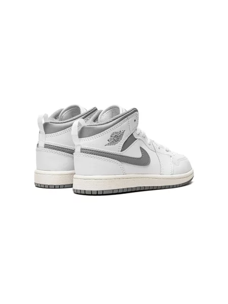 Sneakersy dziecięce Jordan białe