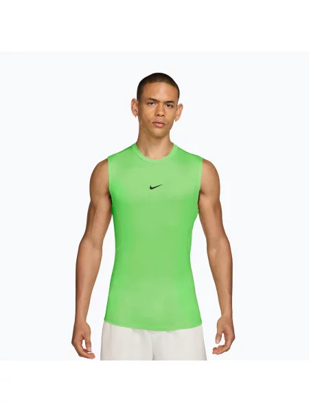 Фитнес футболка Nike без рукавов черная