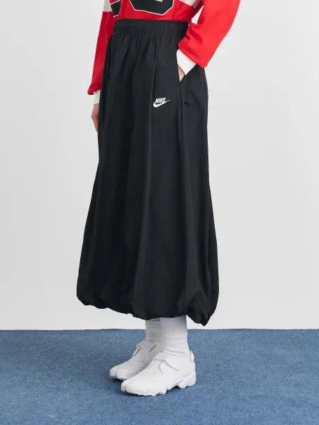 Nike Sportswear Krilo črna