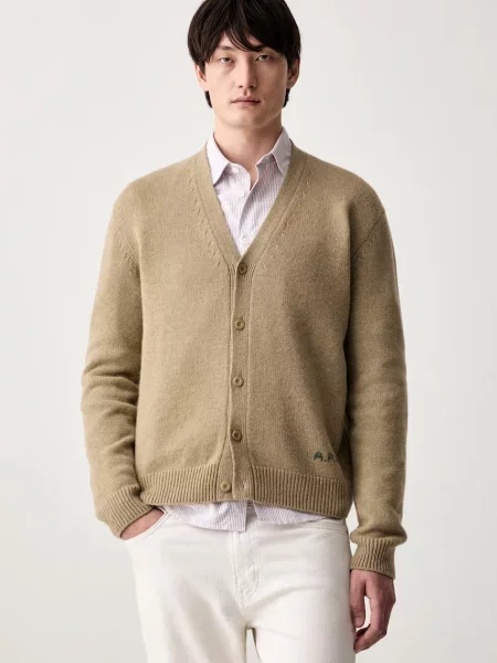 A.P.C. cardigan pentru bărbați din lână kevin bej