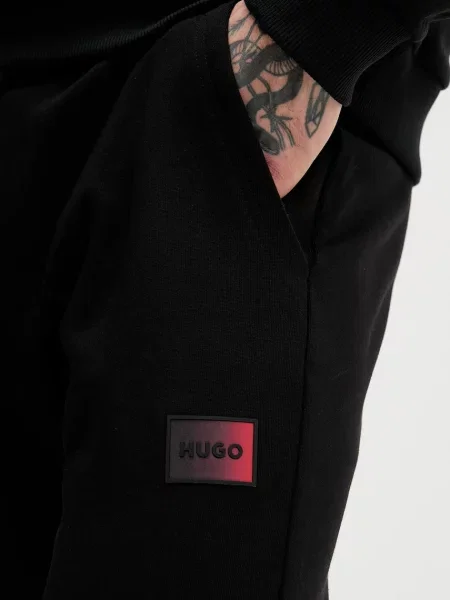 Спортивні штани HUGO однотонні чорний