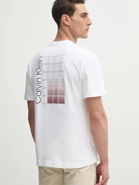 Тениска Calvin Klein с принт бяло